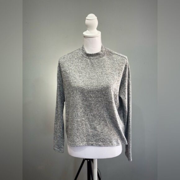 Streetwear Society Sweaters - CLEARANCE! Gray Boutique Mock Neck Sweater Size S NWT